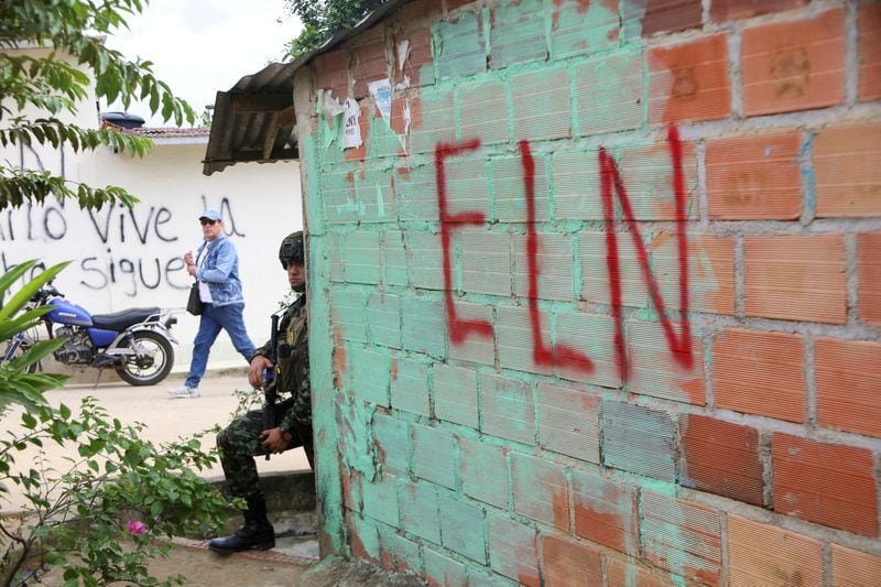 Estados Unidos también desaconseja viajar a zonas ubicadas a menos de 10 kilómetros de la frontera con Venezuela debido al riesgo de secuestros y enfrentamientos entre grupos armados - crédito Carlos Eduardo Ramirez/Reuters