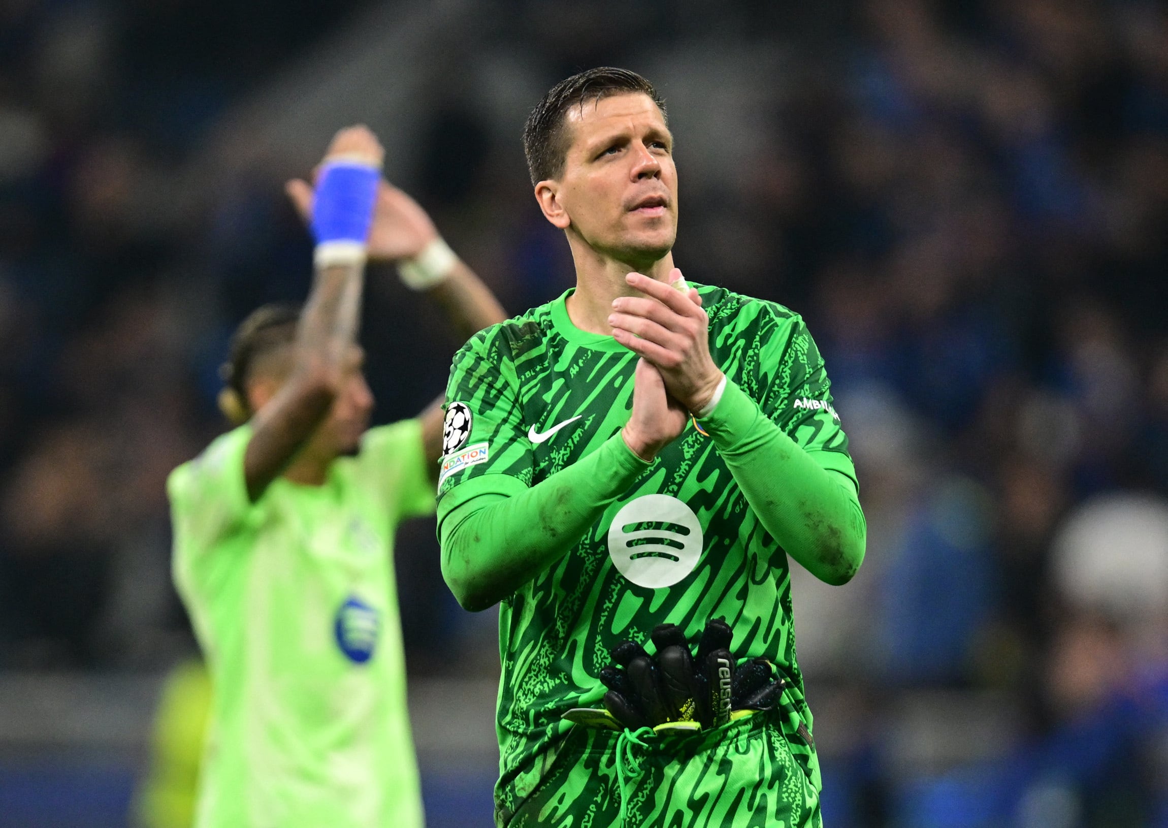 Szczesny tiene contrato con Barcelona hasta junio 2027 (Reuters)