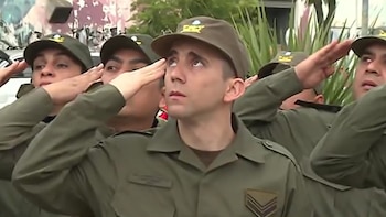 Nahuel Gallo participó del izamiento