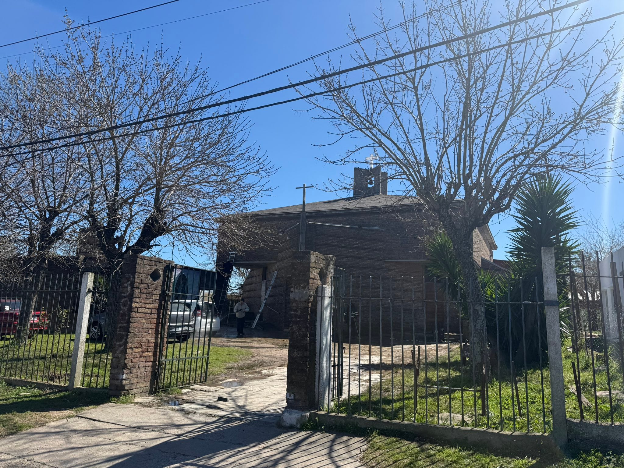 La delegación del Vaticano de la parroquia Nuestra Señora de Guadalupe en el barrio Casavalle de Montevideo (@iglesiauy)