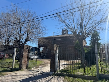La delegación del Vaticano de la parroquia Nuestra Señora de Guadalupe en el barrio Casavalle de Montevideo (@iglesiauy)