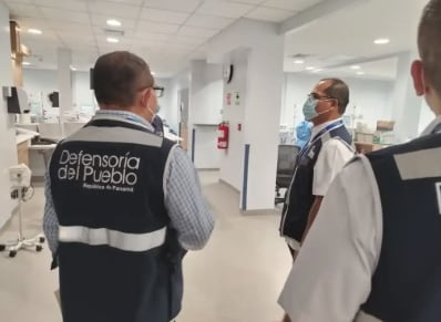 Personal de la Defensoría del Pueblo inspecciona situaciones que ameritan ser investigadas. (DP)