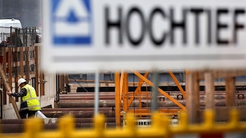 Hochtief (ACS) eleva sus previsiones para 2026 pese a ganar un 2,8% menos hasta junio