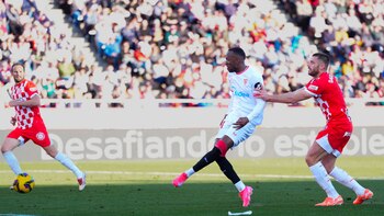 1-2. El Sevilla gana en