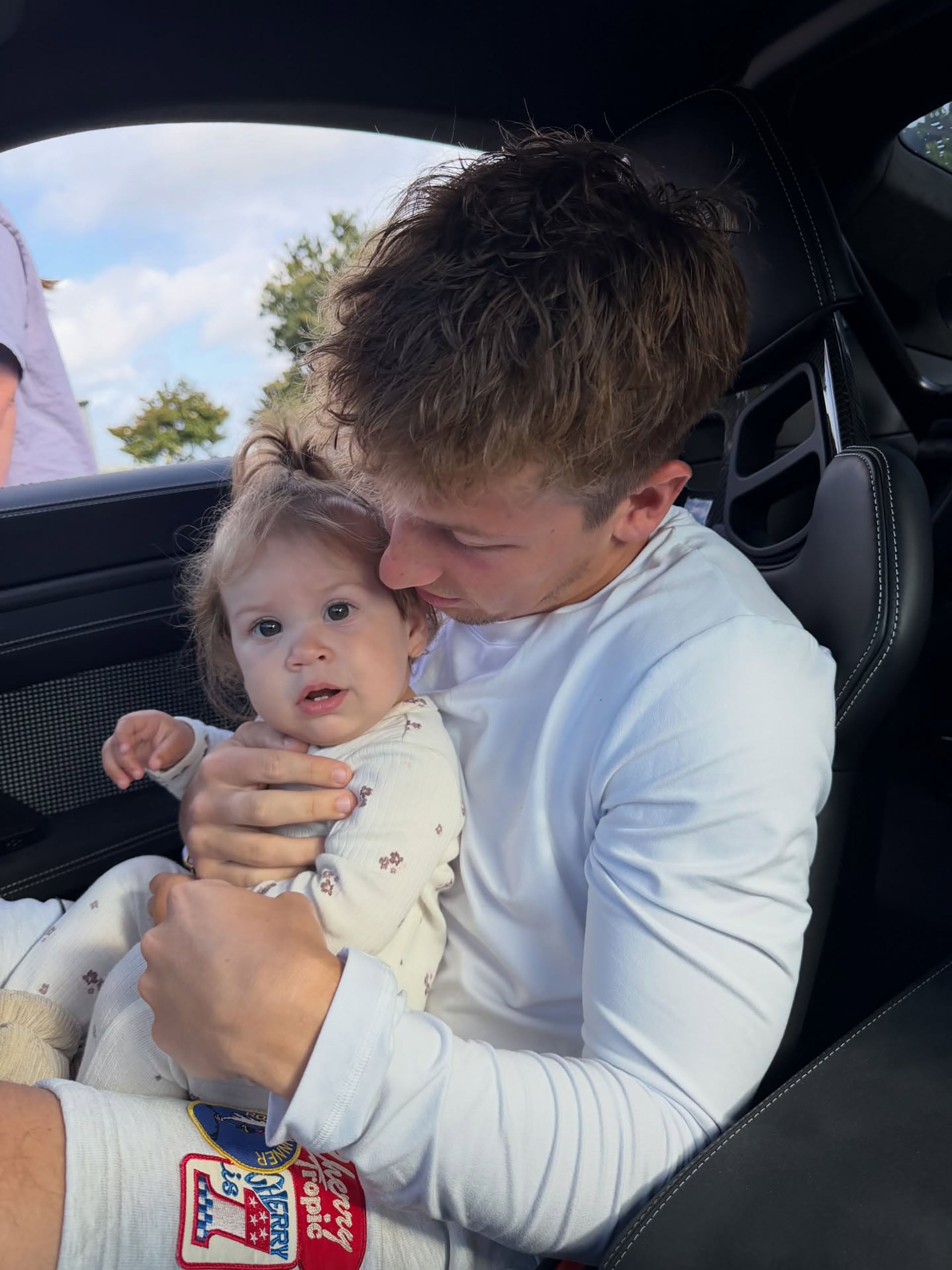 Lawson pasa sus días de descanso en familia