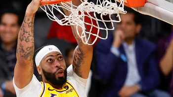 Los Lakers no echan en