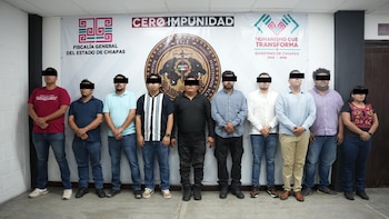 Fiscalía de Chiapas detiene a 10 funcionarios por presunta tortura a detenidos en Tuxtla Gutiérrez