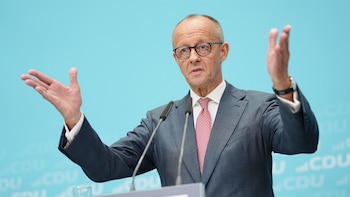 Merz expresa su agradecimiento al SPD por mantenerse en la coalición de Gobierno en Alemania