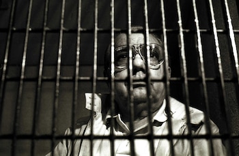 Las autoridades federales atribuyeron a Durazo delitos de contrabando, acopio de armas y la obtención ilegal de cerca de 60 millones de pesos.