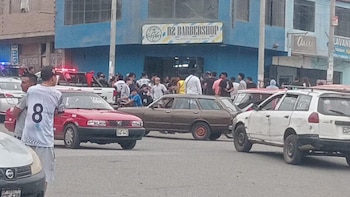 Sicarios irrumpieron en una barbería