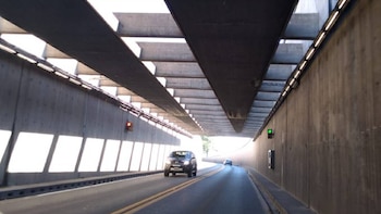 Túnel subfluvial que une Paraná