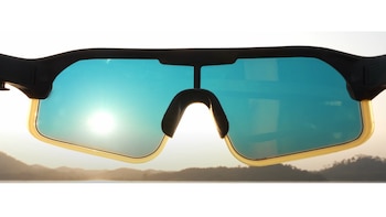 Las gafas utilizan tecnología electrocrómica