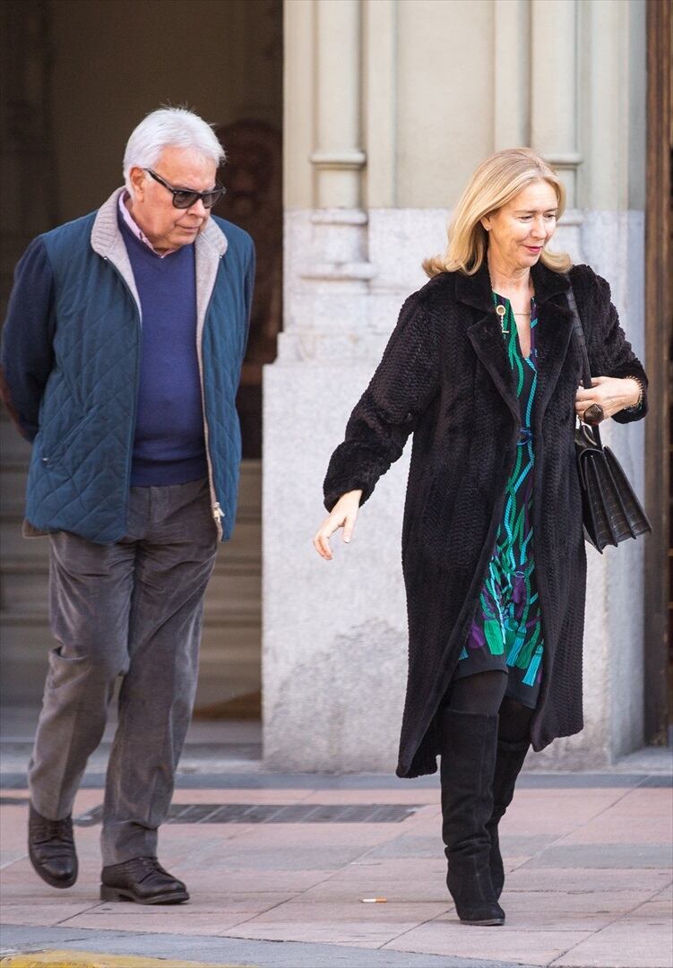 Felipe González y Mar García Vaquero en una imagen de archivo (Europa Press)