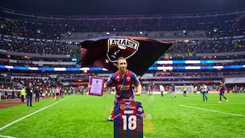 Atlante rinde emotivo homenaje al Hobbit Bermúdez en el Estadio Azteca a casi 19 años del título de 2007