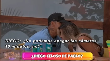 Diego Chávarri y Gabriela Herrera son captados en coqueteos. YouTube: La Granja Vip Perú