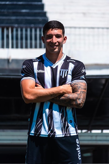 Luciano Paredes dejó Deportivo Maipú