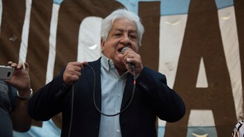 Piumato brindó un fuerte discurso en el que apuntó contra Carlos Rosenkrantz (foto Adrián Escandar)