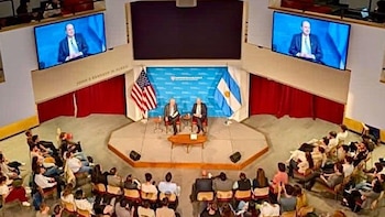 Jeffrey Frankel y Federico Sturzenegger