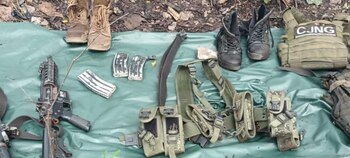 Uno de los chalecos tenía