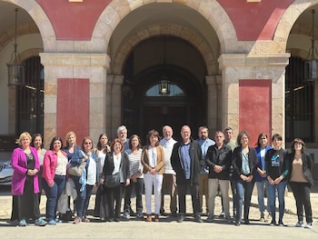 Imagen N47FHXDR6NFI7OTRWIZJ64KV7E