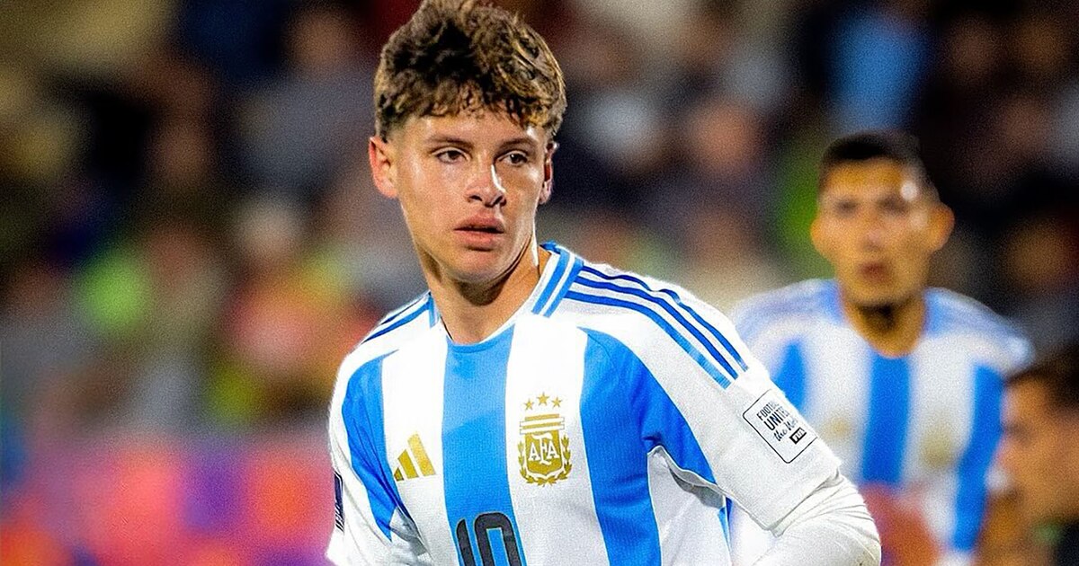 Fue vendido al campeón de la Libertadores, presionó para jugar el Mundial Sub 20 y hoy luce la 10 de la Selección: “Era su sueño”