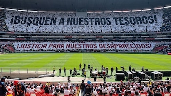 Colectivo buscador de Puebla acusa represión policial en el estadio Cuauhtémoc, secretaria de seguridad niega los hechos