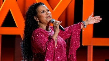 Eva Ayllón celebra al Perú con el regreso de 'Ritmo, color y sabor... Versión Eva': 13 pistas y una gira europea