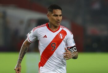 Paolo Guerrero, capitán de la
