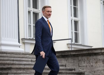 Tras la destitución de Christian