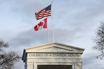 Cruce fronterizo Estados Unidos-Canadá