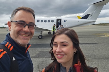 Dos músicos recorrieron los siete continentes en menos de 100 días y batieron un récord Guinness
