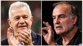 Montaje fotográfico que presenta dos retratos de hombres: uno con cabello blanco aplaudiendo y otro con cabello oscuro gesticulando con la mano.