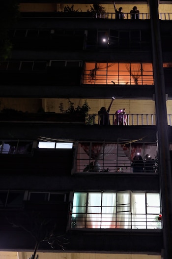 Vecinos de un hospital público