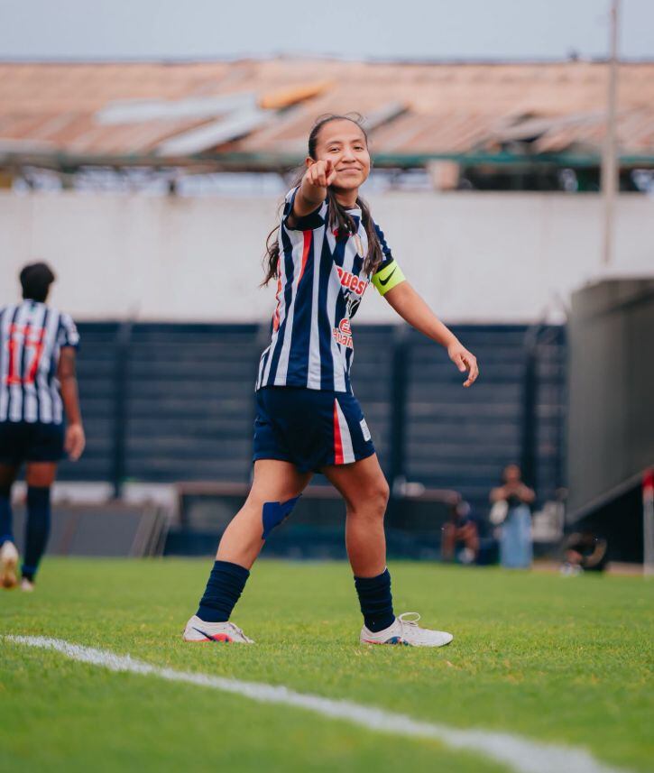 Alianza Lima salió decidido a imponer condiciones y encontró premio muy temprano con un gol de María Marquinez. Sin embargo, Yanapuma reaccionó de inmediato y convirtió el partido en un duelo abierto. (Alianza Lima Femenino)