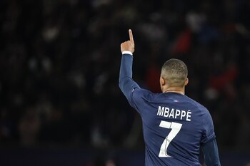 Kylian Mbappé podría estar jugando
