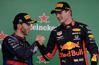 Pierre Gasly y Max Verstappen