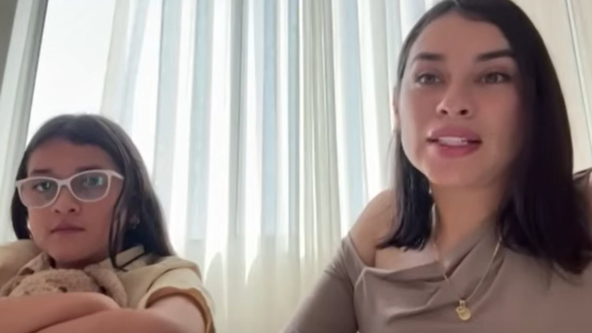 Alejandra Montoya y María Antonia Guerra Montoya, colombians detenidas por más de cuatro meses en centros de detención del ICE en Estados Unidos - crédito captura de pantalla Noticias Caracol
