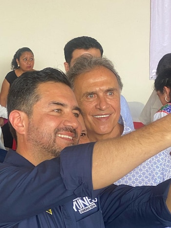 Los Yunes votaron a favor