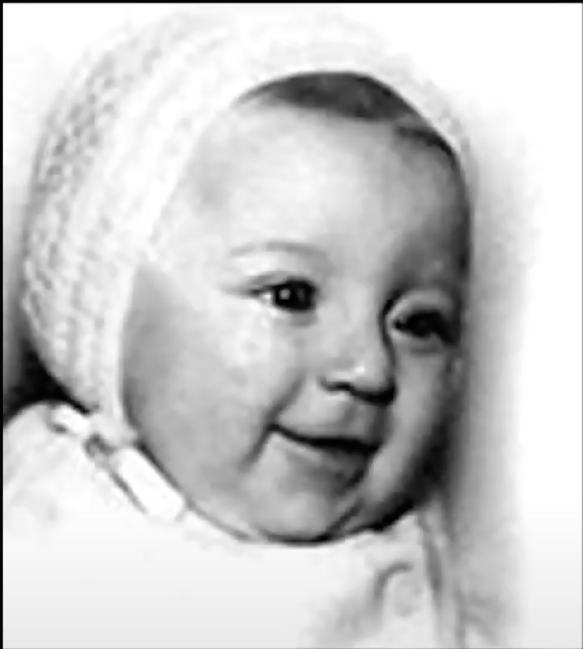 Divina Gloria, bautizada como Martha Gloria Goldsztern, en la celebración de su primer año, 6 de febrero de 1963