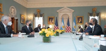 La reunión duró poco más