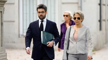 La exsecretaria de Ábalos asegura que todos los viajes de Jessica los pagaba Koldo con una tarjeta personal: “Nunca se utilizó dinero público”