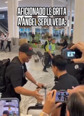 (Captura de video / X