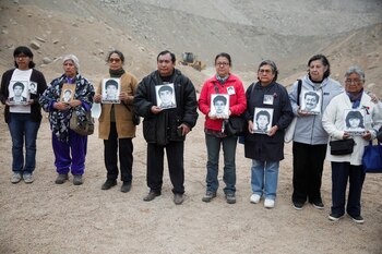 Los deudos de La Cantuta siguen buscando los restos de sus familiares. Foto: REUTERS/Sebastian Castaneda