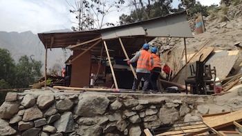 Recuperan sitio arqueológico Patrimonio Cultural de la Nación invadido en Lima: retiran cerca de diez construcciones ilegales