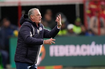 El técnico de Paraguay, Gustavo