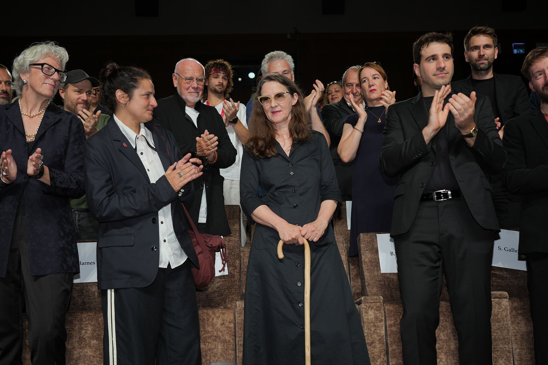 Lucrecia Martel, en la última edición del Festival de Venecia. A su lado, su pareja, la cantante Julieta Laso. (Crédito: prensa Festival de Venecia)