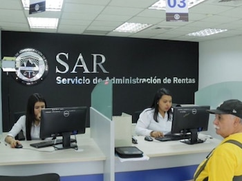 Miles de hondureños podrán regularizar pagos atrasados sin asumir intereses, multas ni recargos por mora durante cuatro meses. (FOTO: Diario Tiempo)