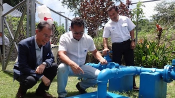 Embajada de Japón benefició a familias rurales de Ilobasco con acceso a agua potable
