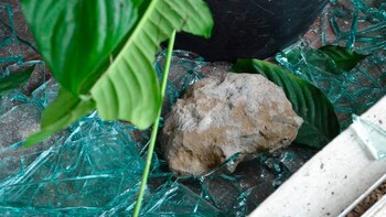 Una de las piedras con