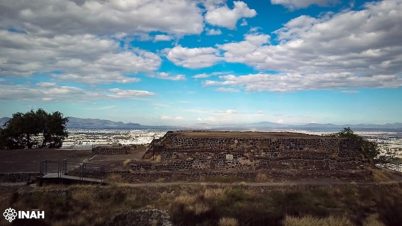 El documental presenta la muerte de Ahuízotl y la coronación de Motecuhzoma como hitos históricos en la vida de Tenochtitlán.FOTO: INAH